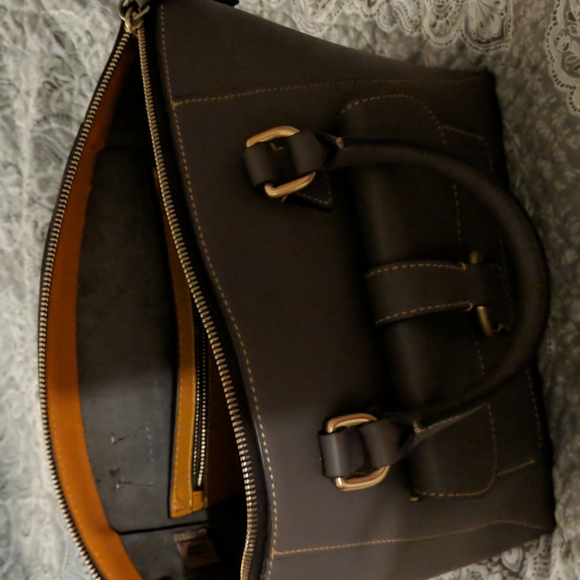 Dooney and Bourke Handbag - Picture 8 of 12